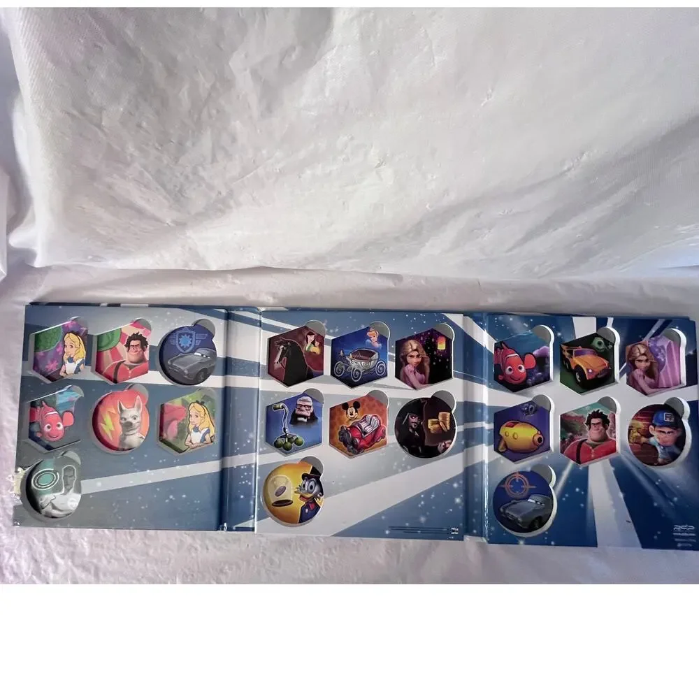 Disney Infinity Power Discs Lot Album Binder 15 Discs Storage Book